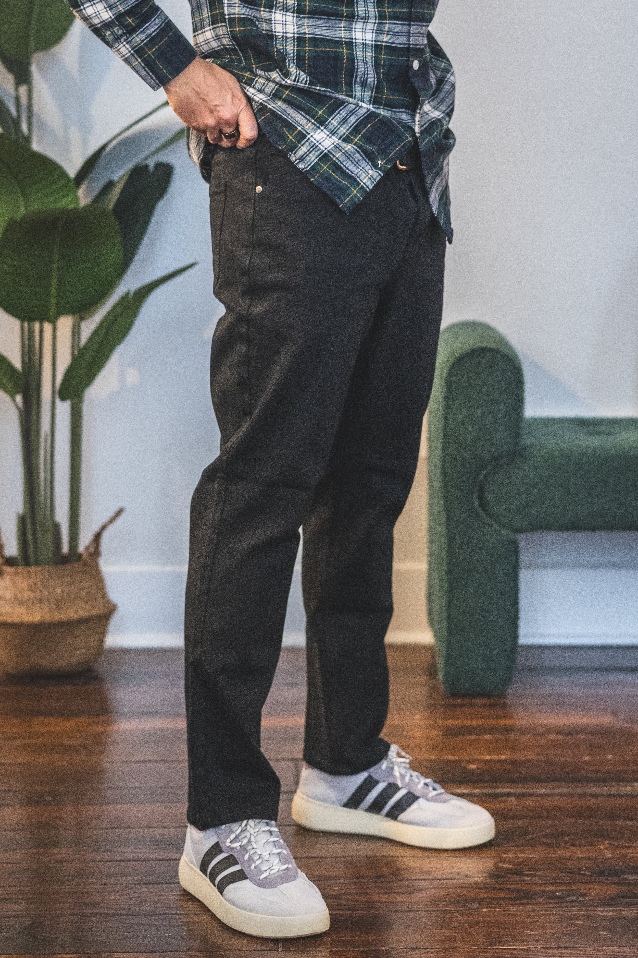 Straight Fit Stretch Jeans Black