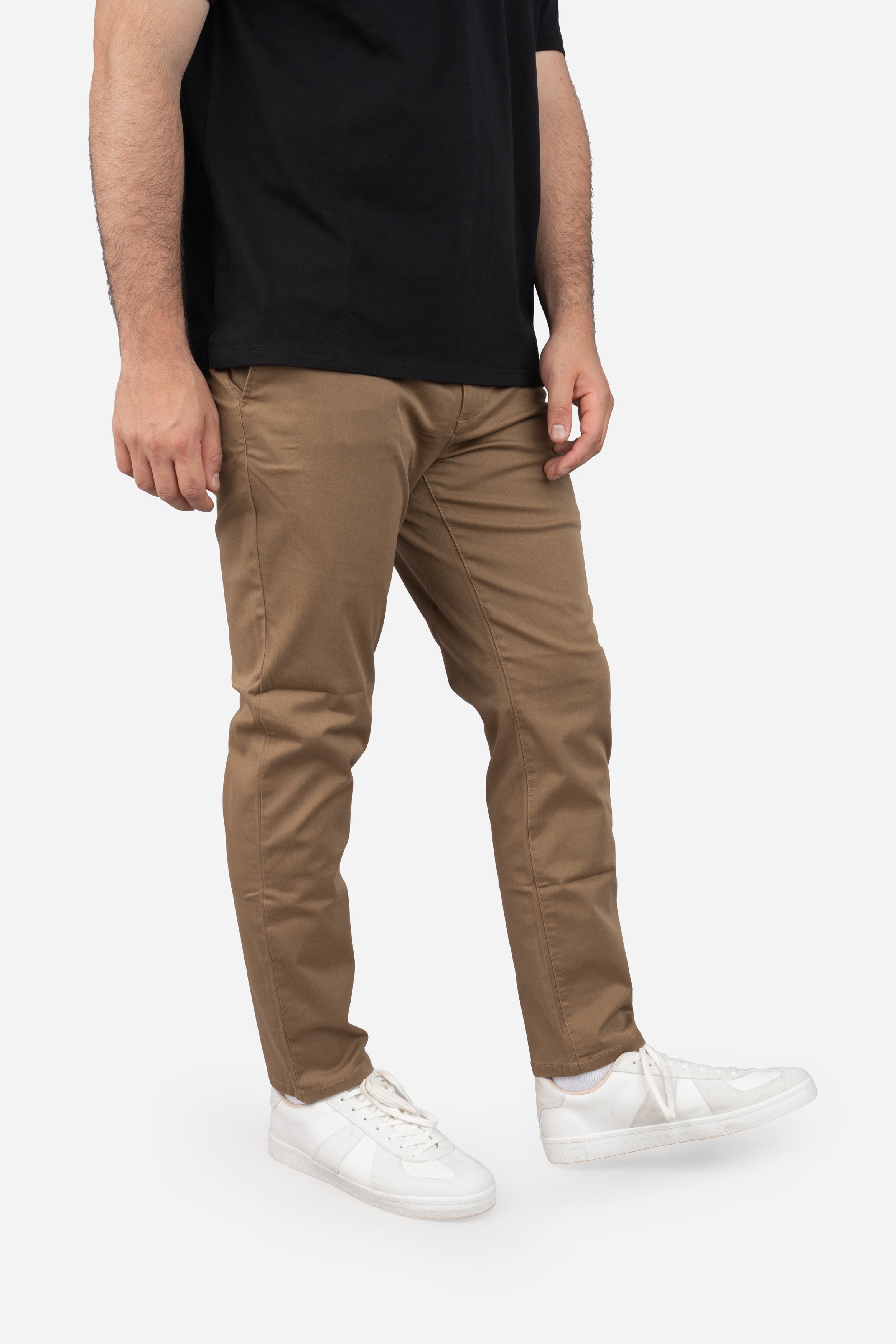 Extra Stretch Chino Almond