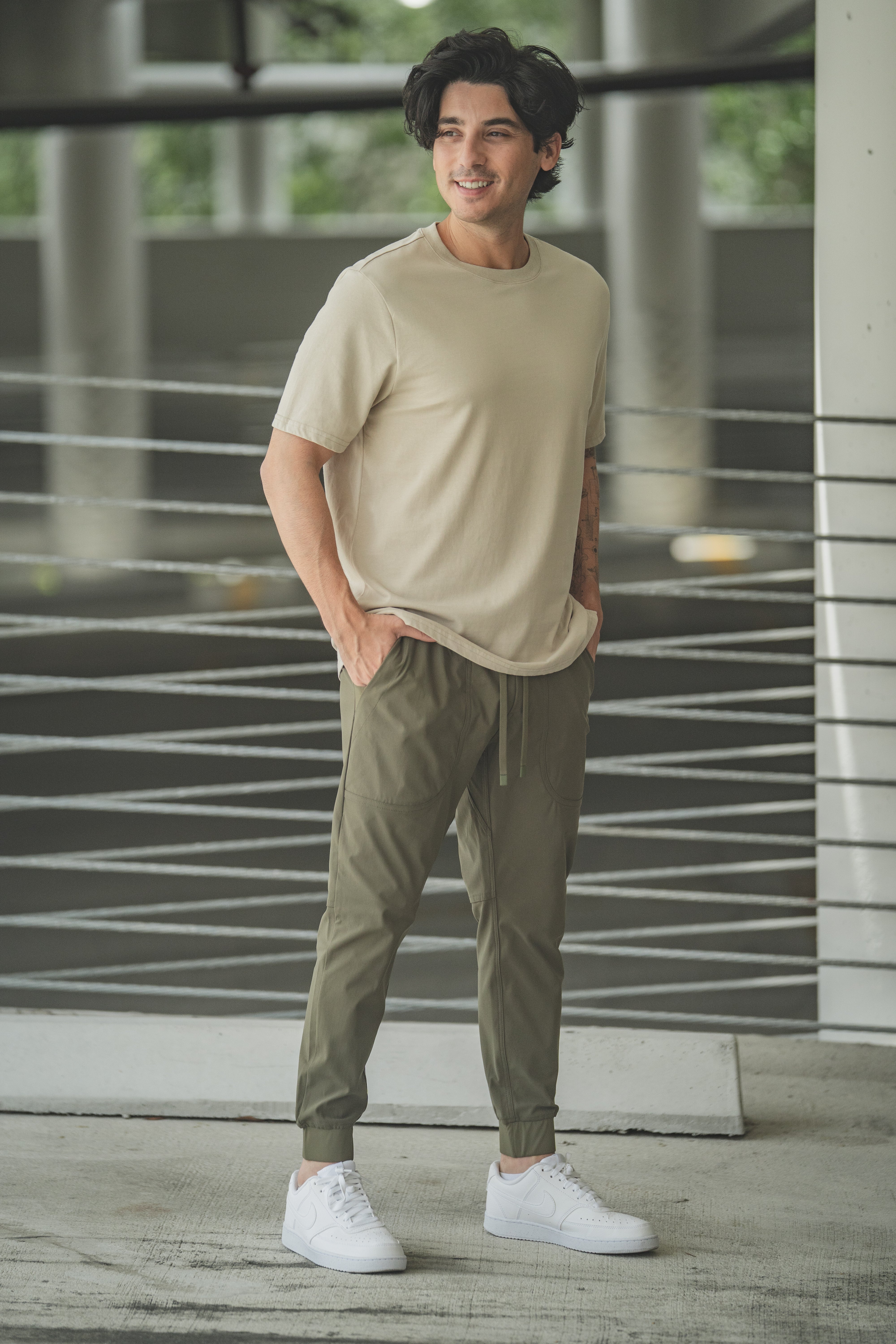 Pace Performance Jogger Olive