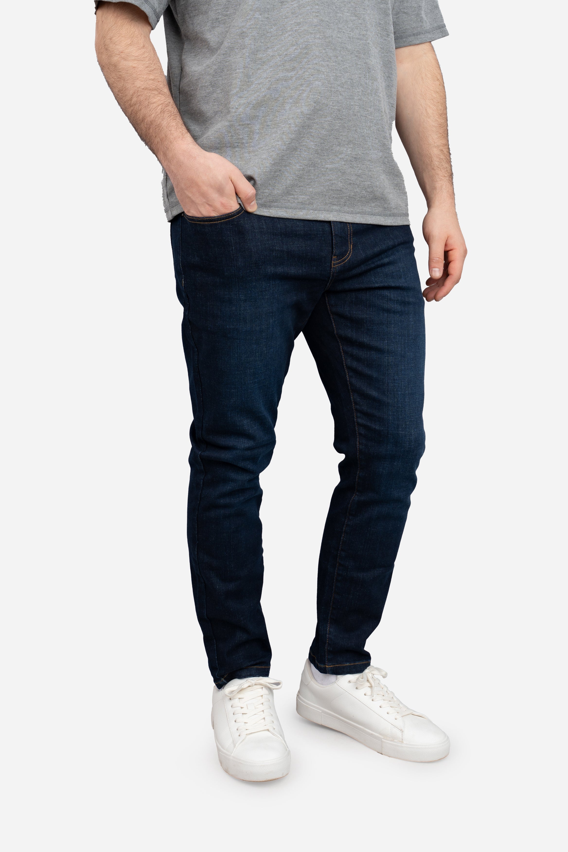 Core Extra Stretch Jeans Dark Wash