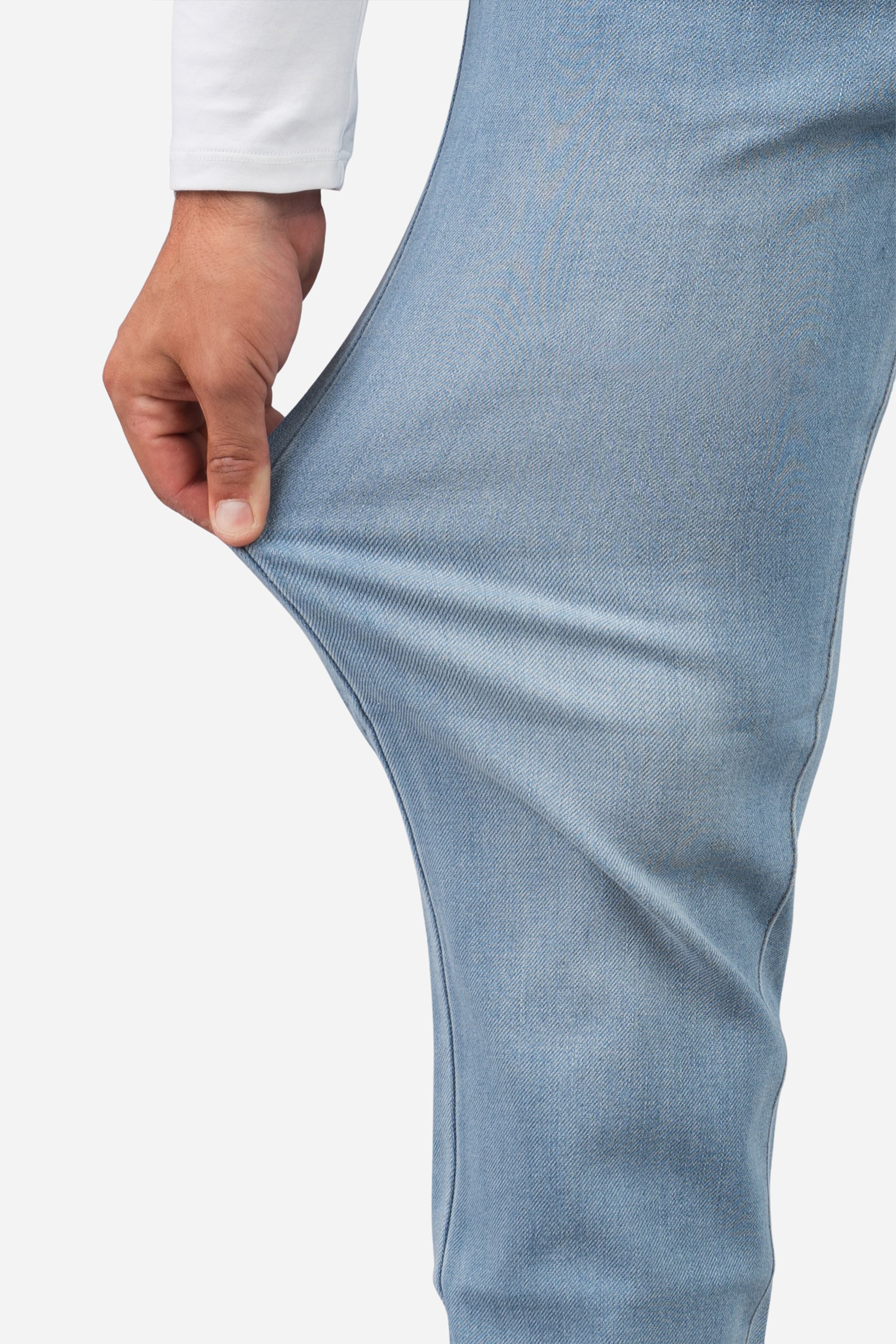 Airloom Jeans Light Wash