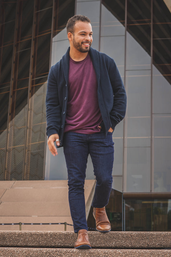 Jeans for Short Men: The Ultimate Guide – Ash & Erie