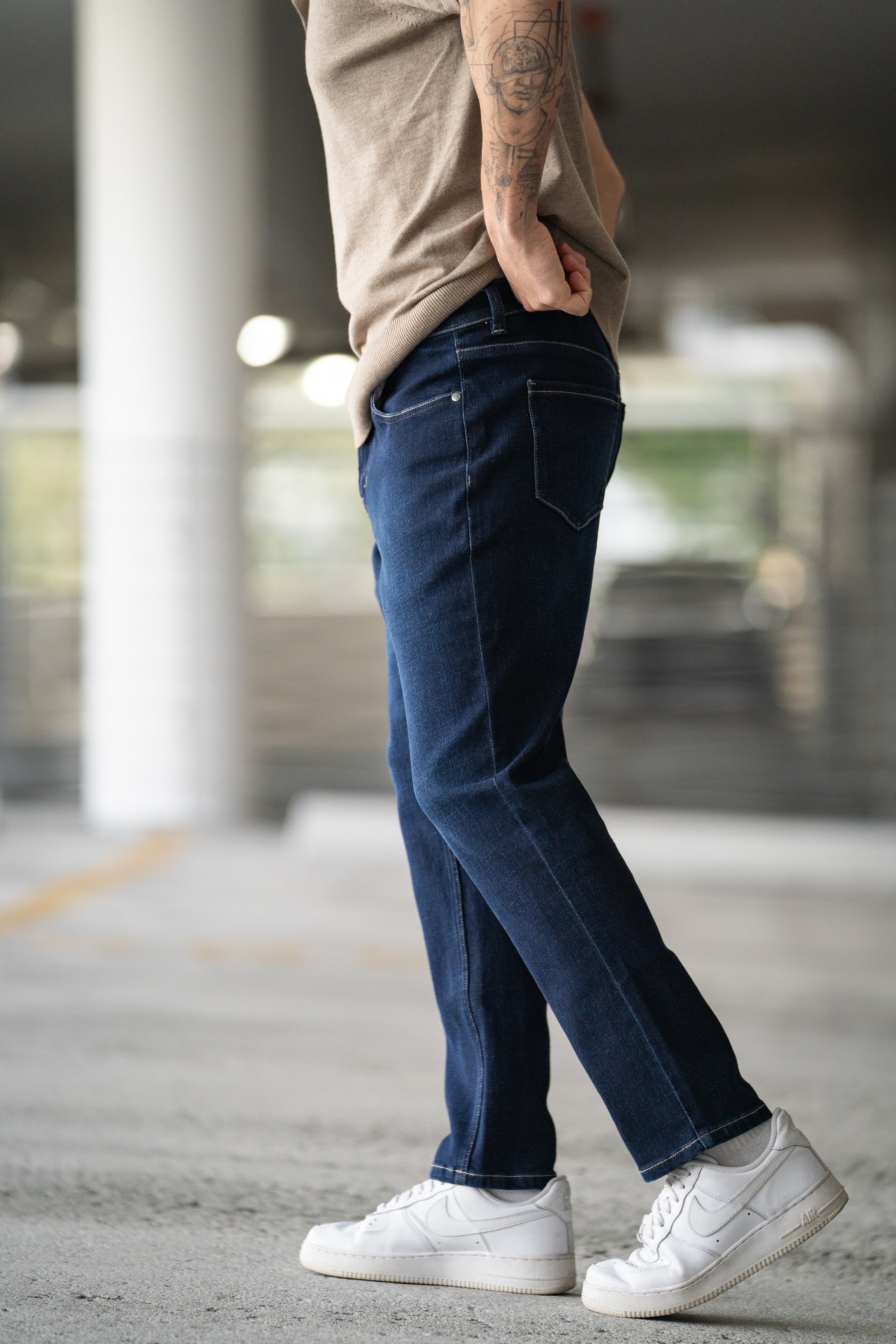 Straight Fit Stretch Jeans Dark Wash