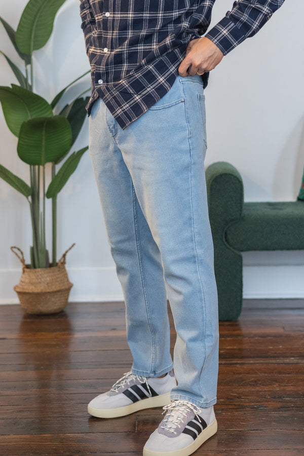 Straight Fit Stretch Jeans Light Wash