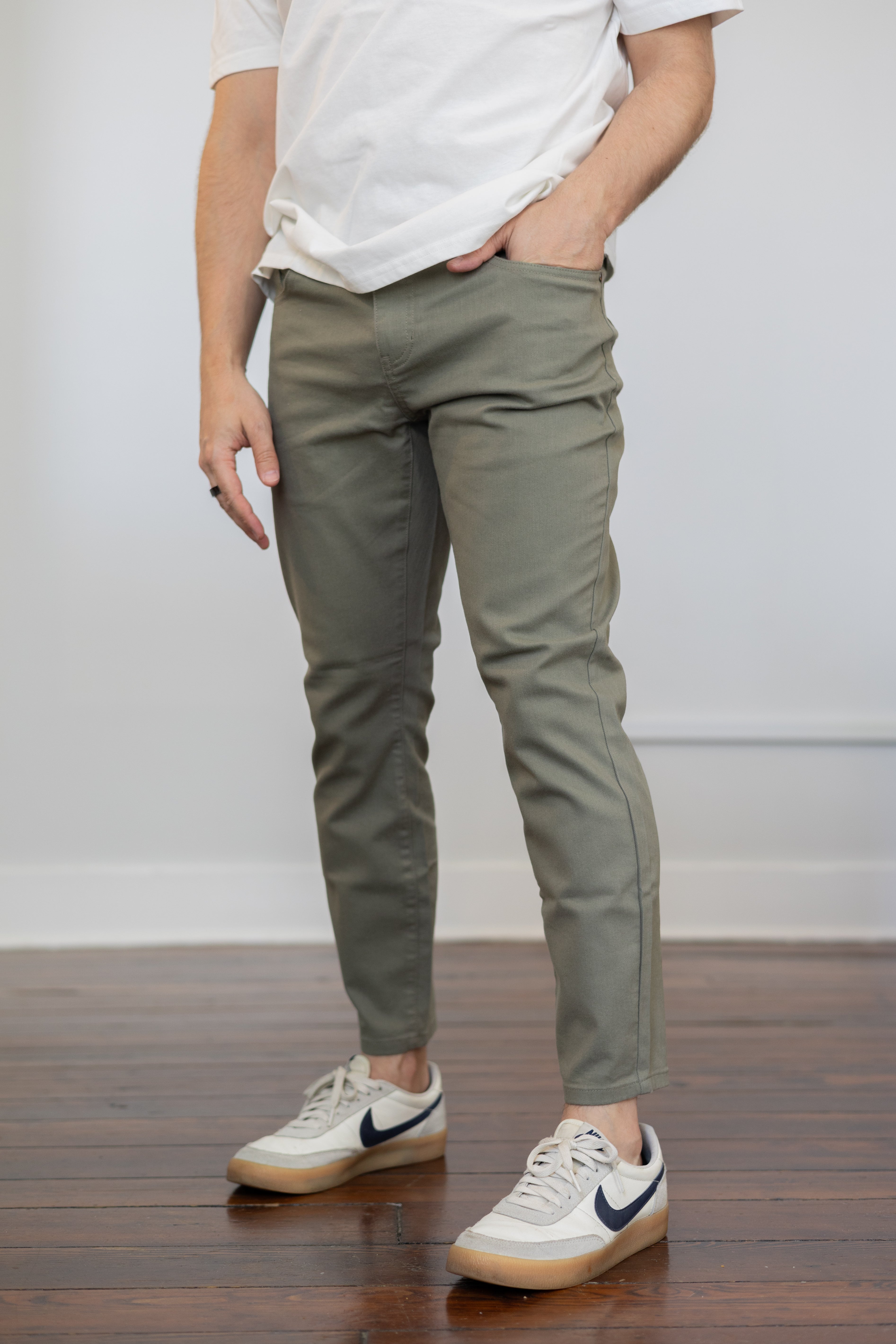 Garment Dyed Stretch Jeans Kelp