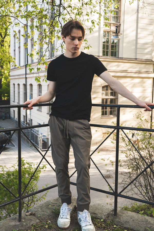 Pace Performance Jogger Taupe