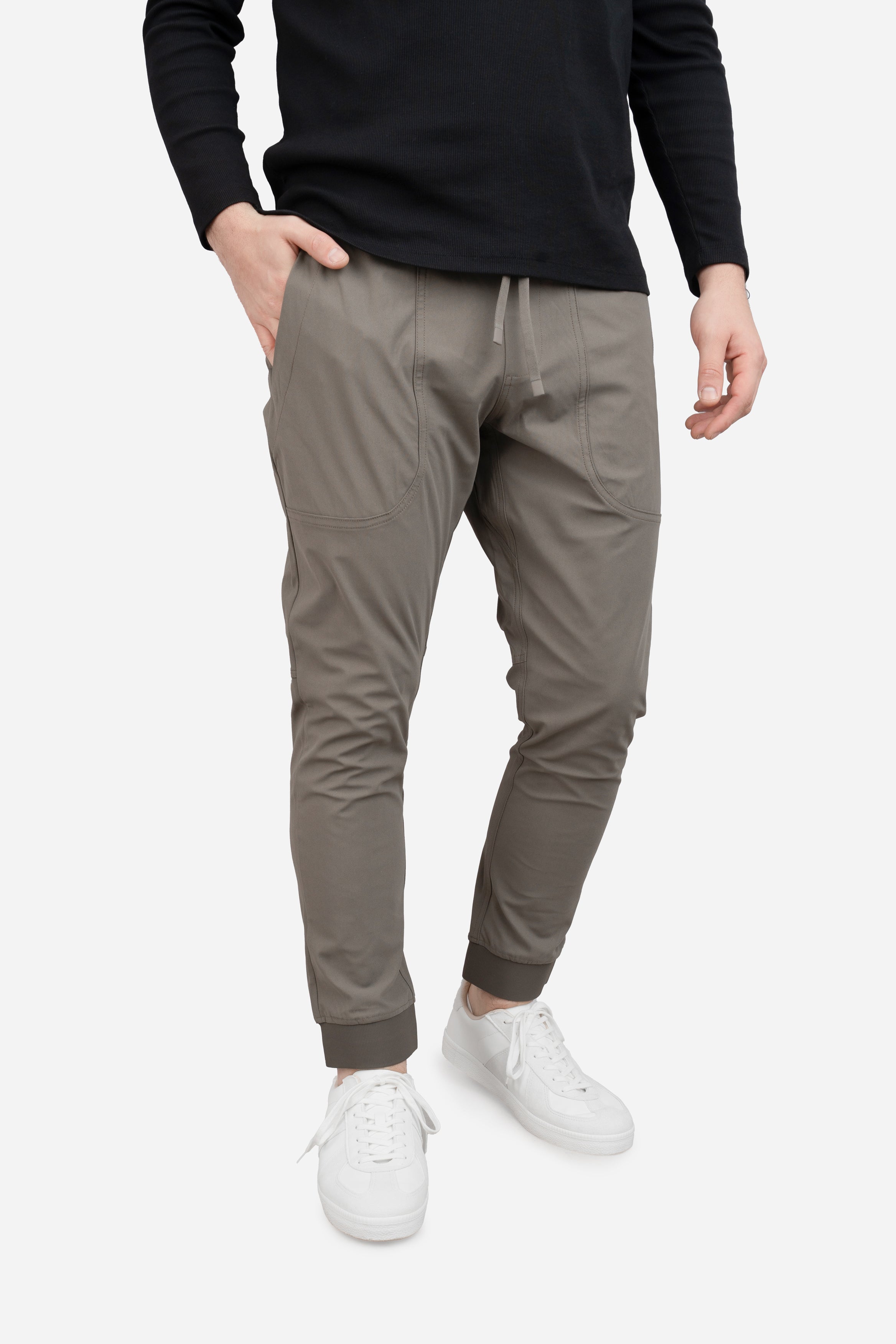 Pace Performance Jogger Taupe