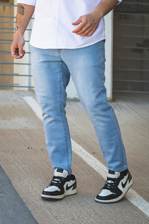 Core Extra Stretch Jeans Light Wash