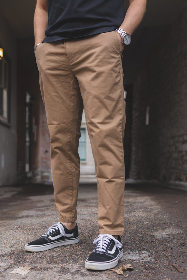 Core Stretch Chino Almond
