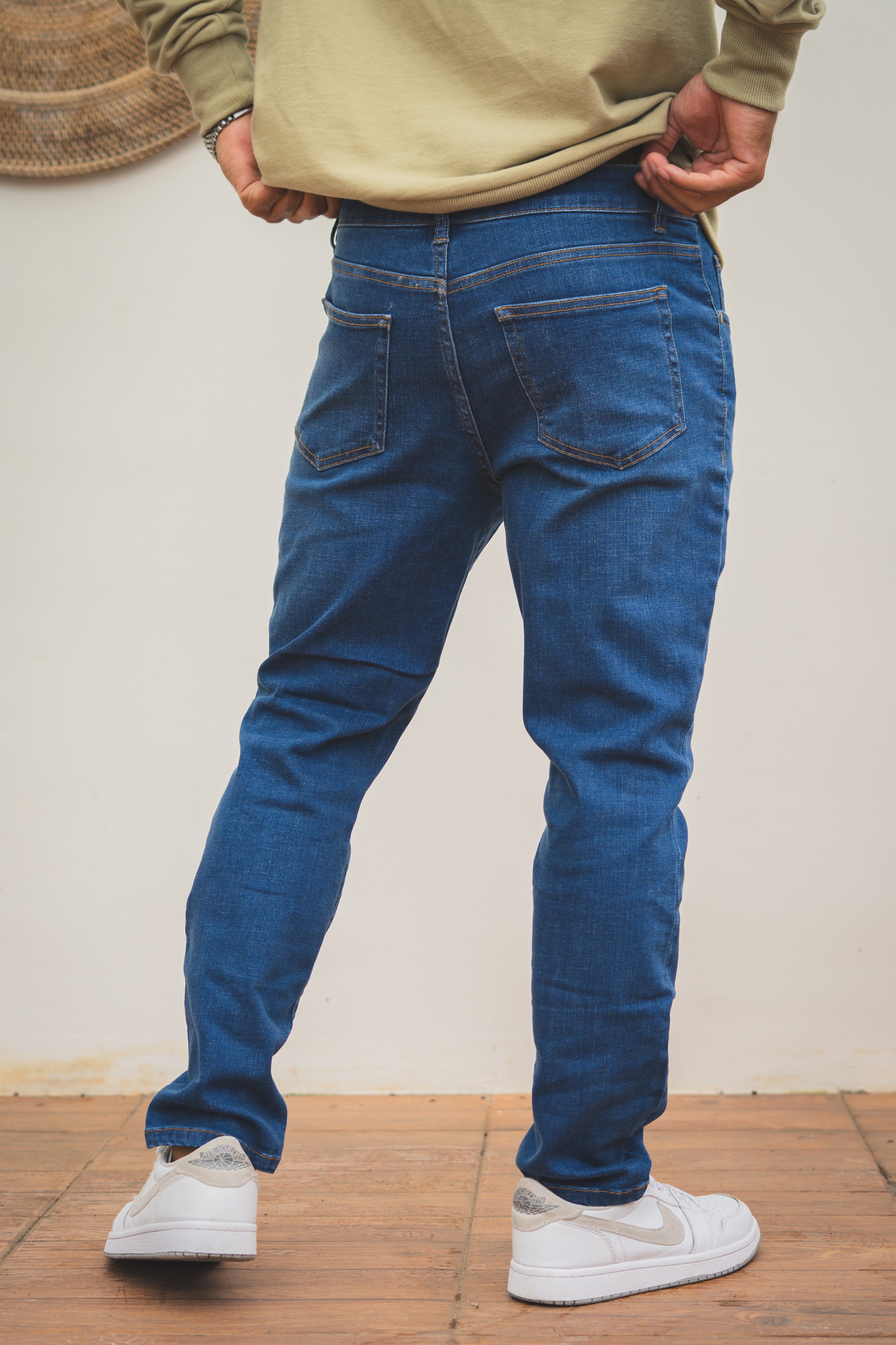 Core Extra Stretch Jeans Medium Wash