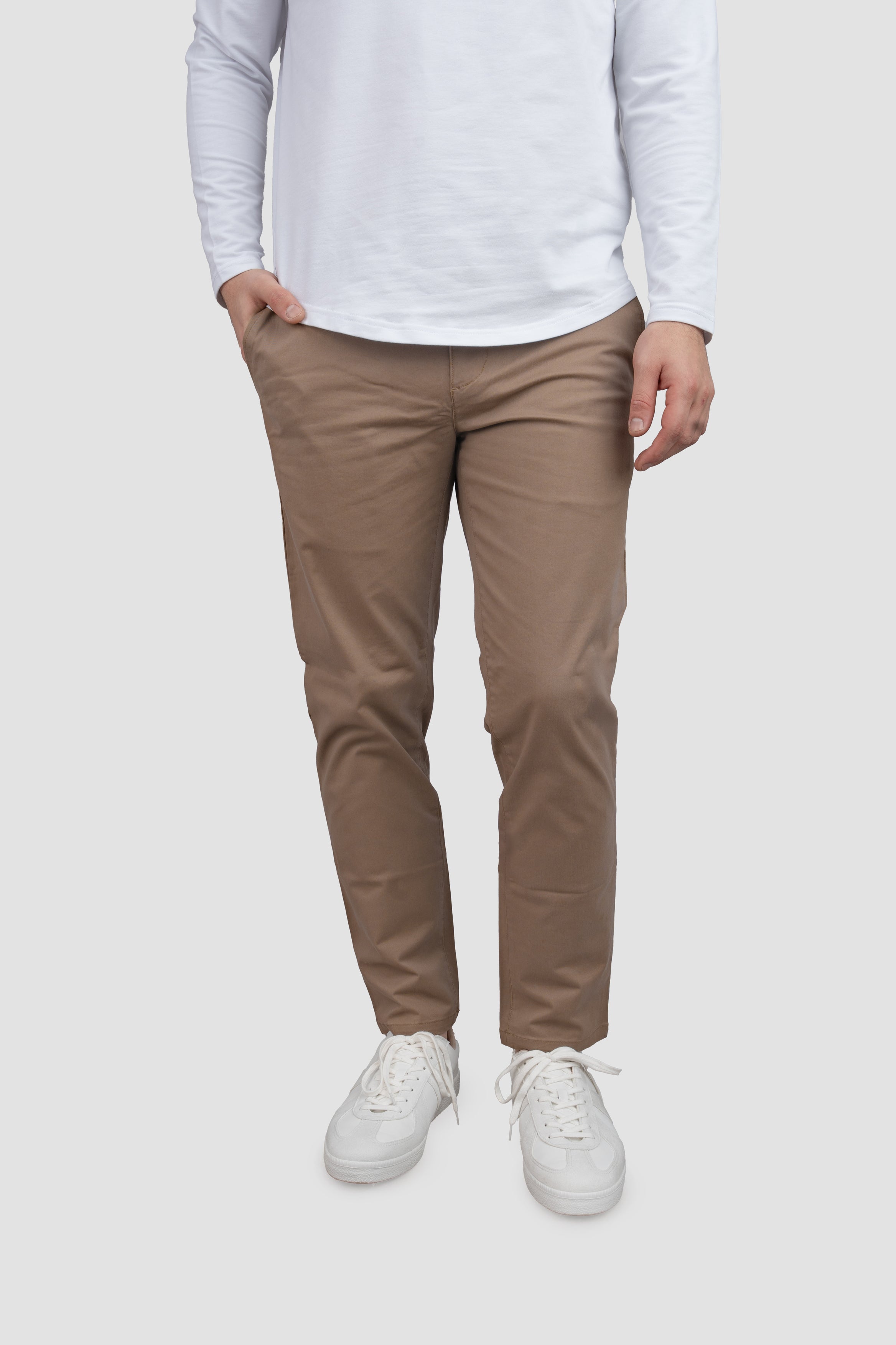 Core Stretch Chino Almond