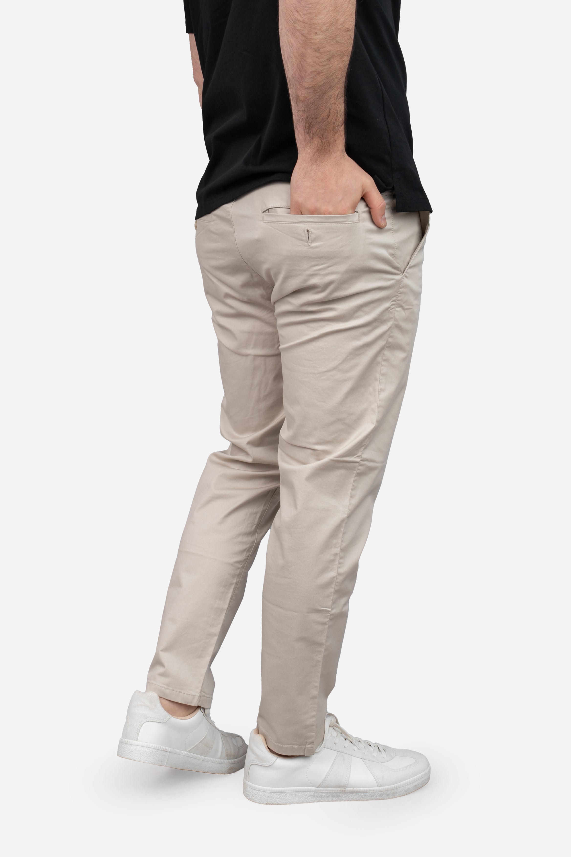 Lightweight Stretch Chino Sand